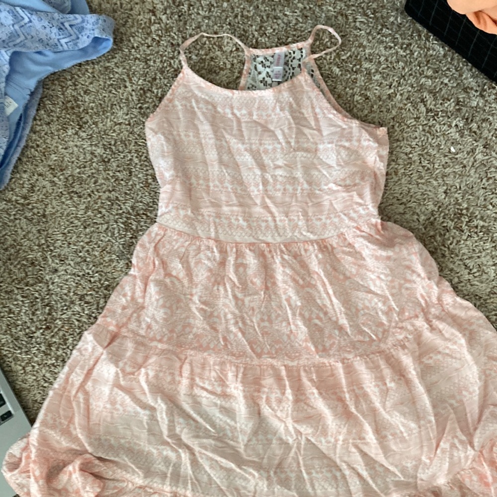 USed pink and whit dress